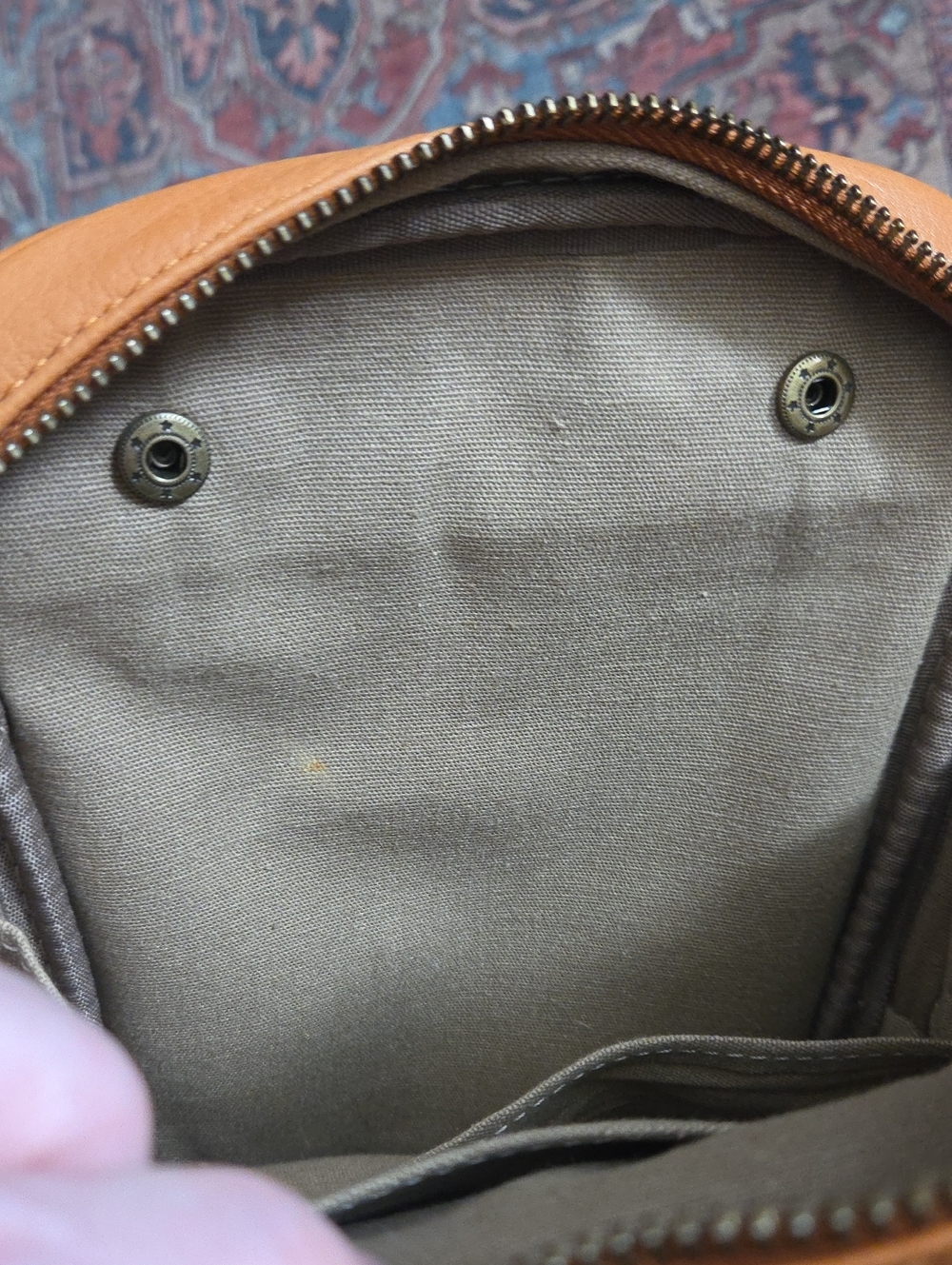 Minooy Thea Crossbody Bag - Picture 12 of 12